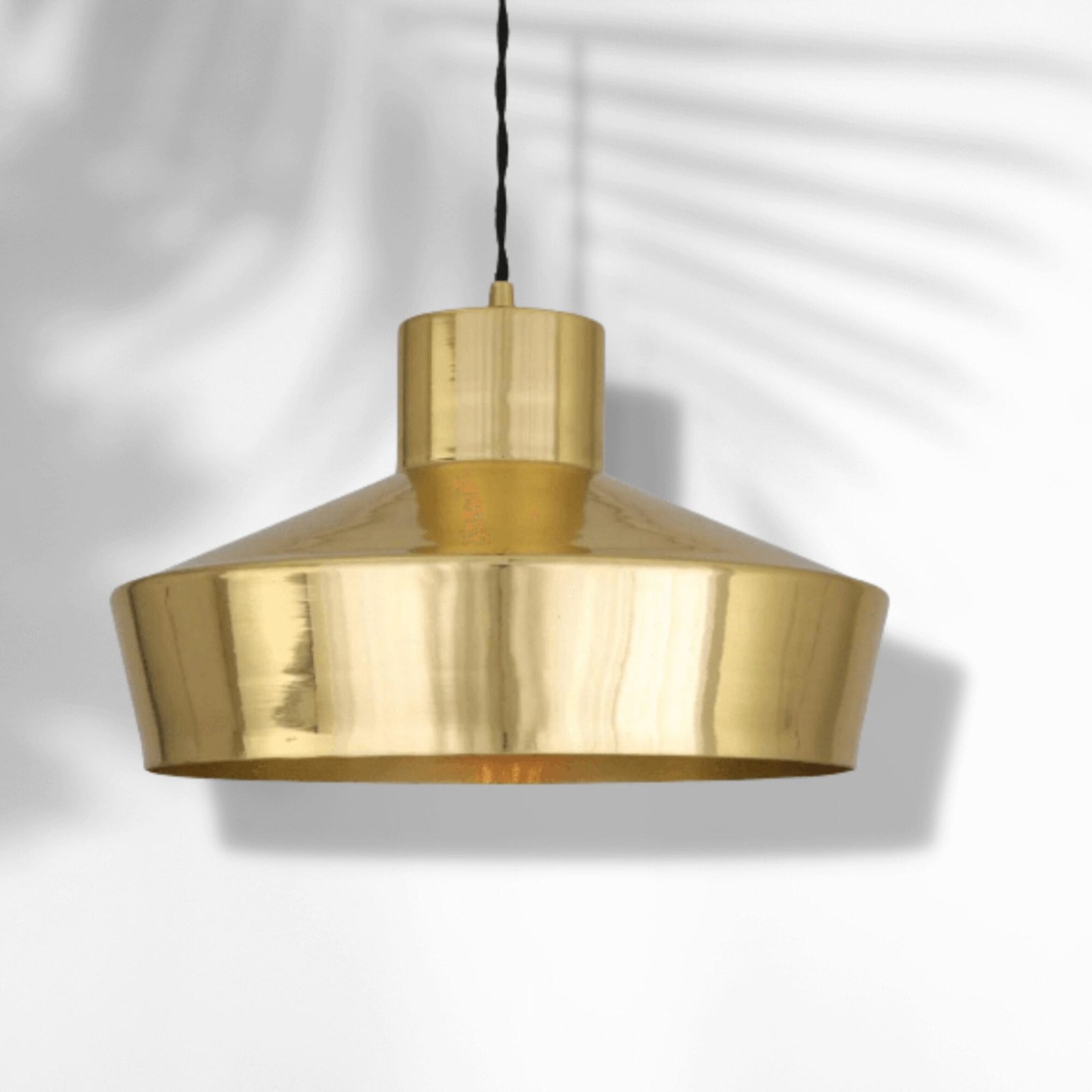 Restaurant pendant lights