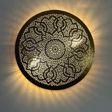 round wall light
